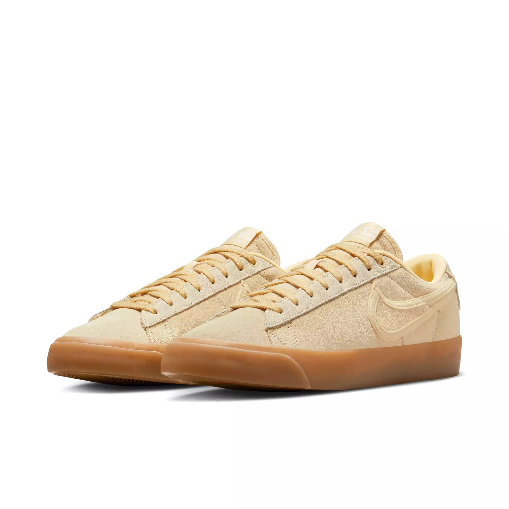 BLAZER LOW PRO GT PREMIUM PALE VANILLA