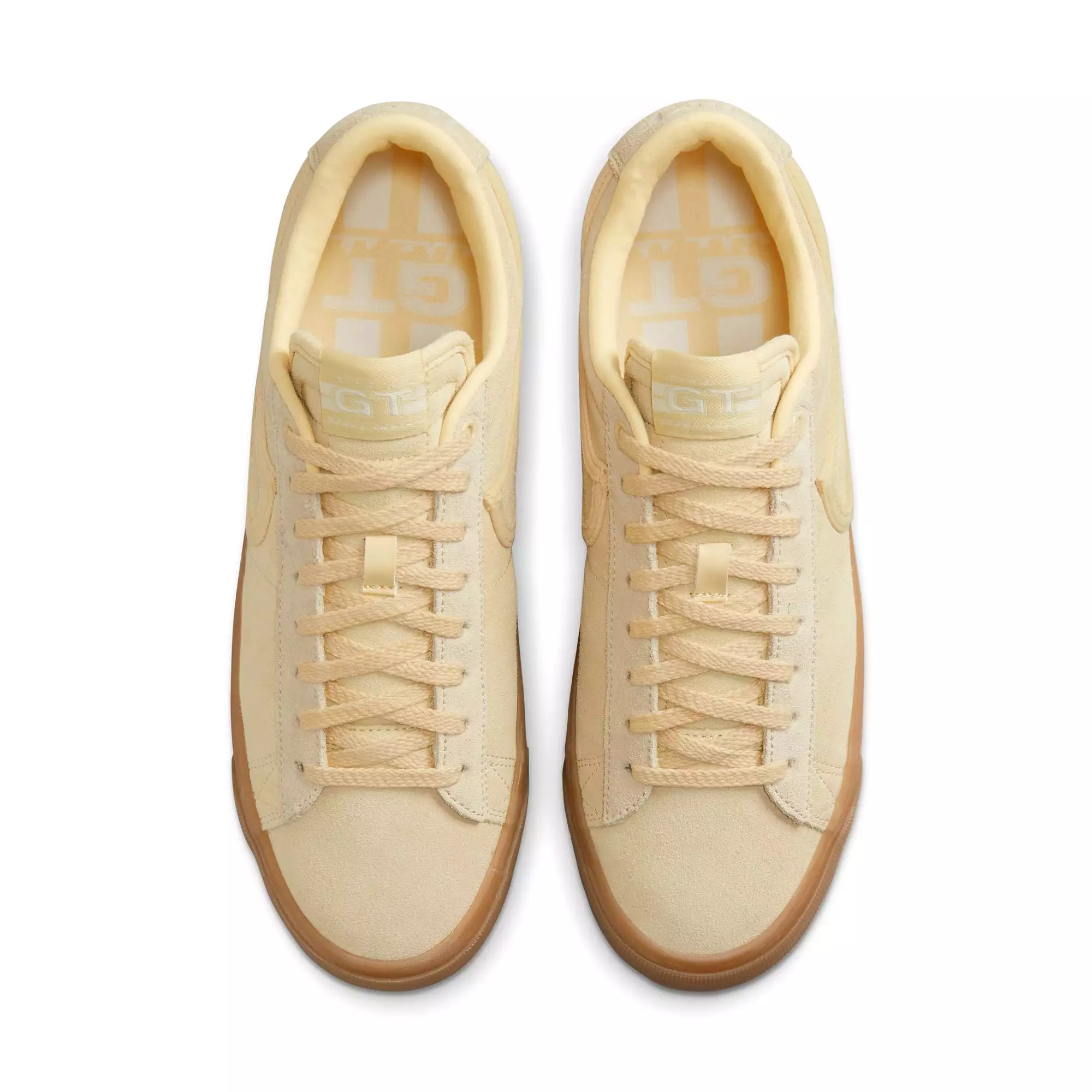 BLAZER LOW PRO GT PREMIUM PALE VANILLA