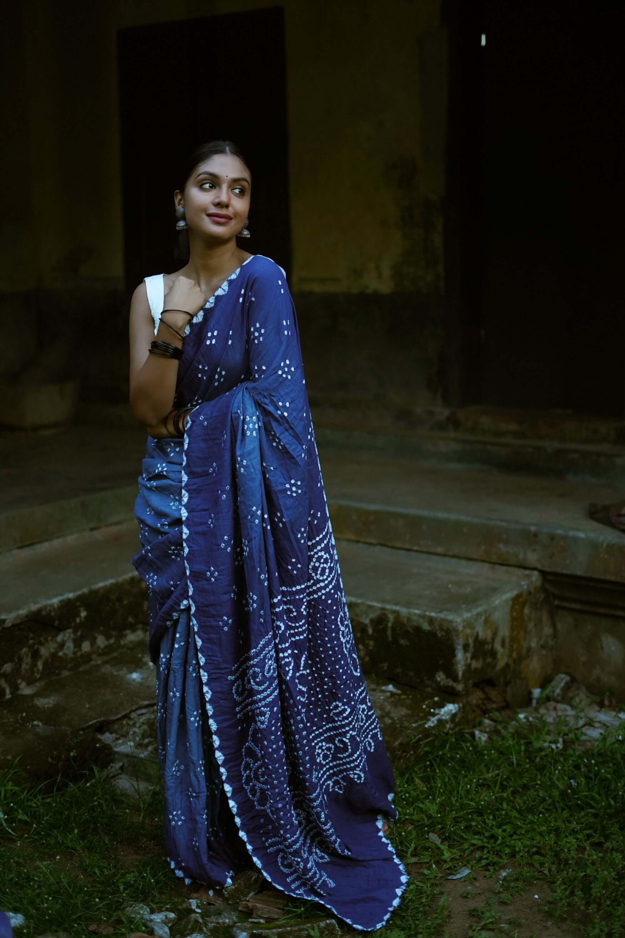 Boond - Bandhani blue  shaded Bandhani cotton saree