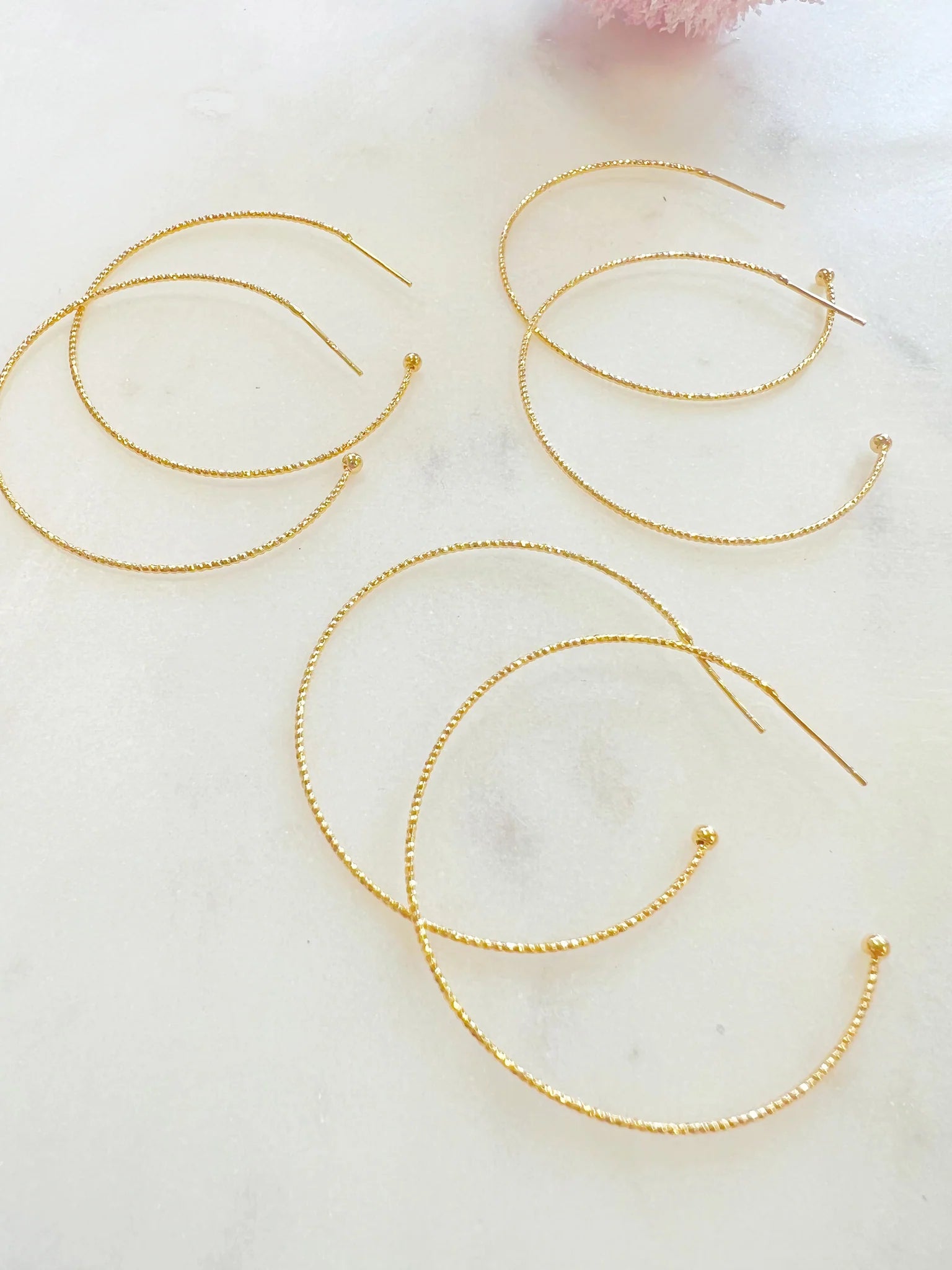 Dainty Hoops