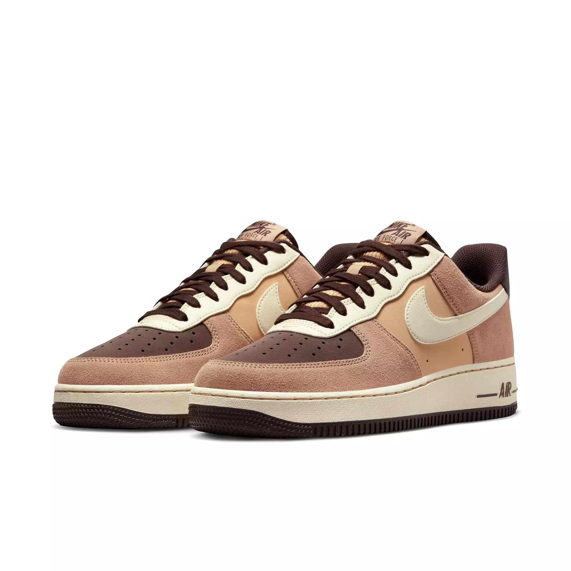 Nike Air Force 1 '07 LV8