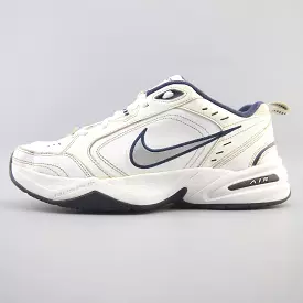 NIKE AIR MONARCH IV