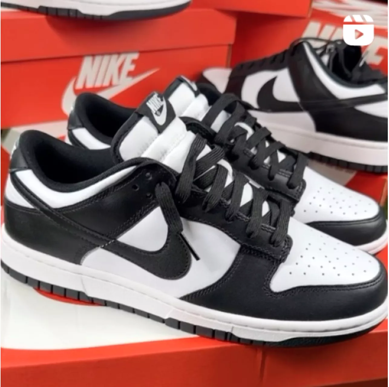 Nike Dunk Low Retro White Black Panda