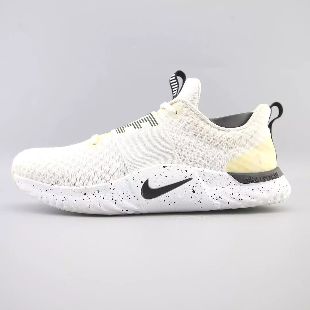 NIKE IN-SEASON TR 9