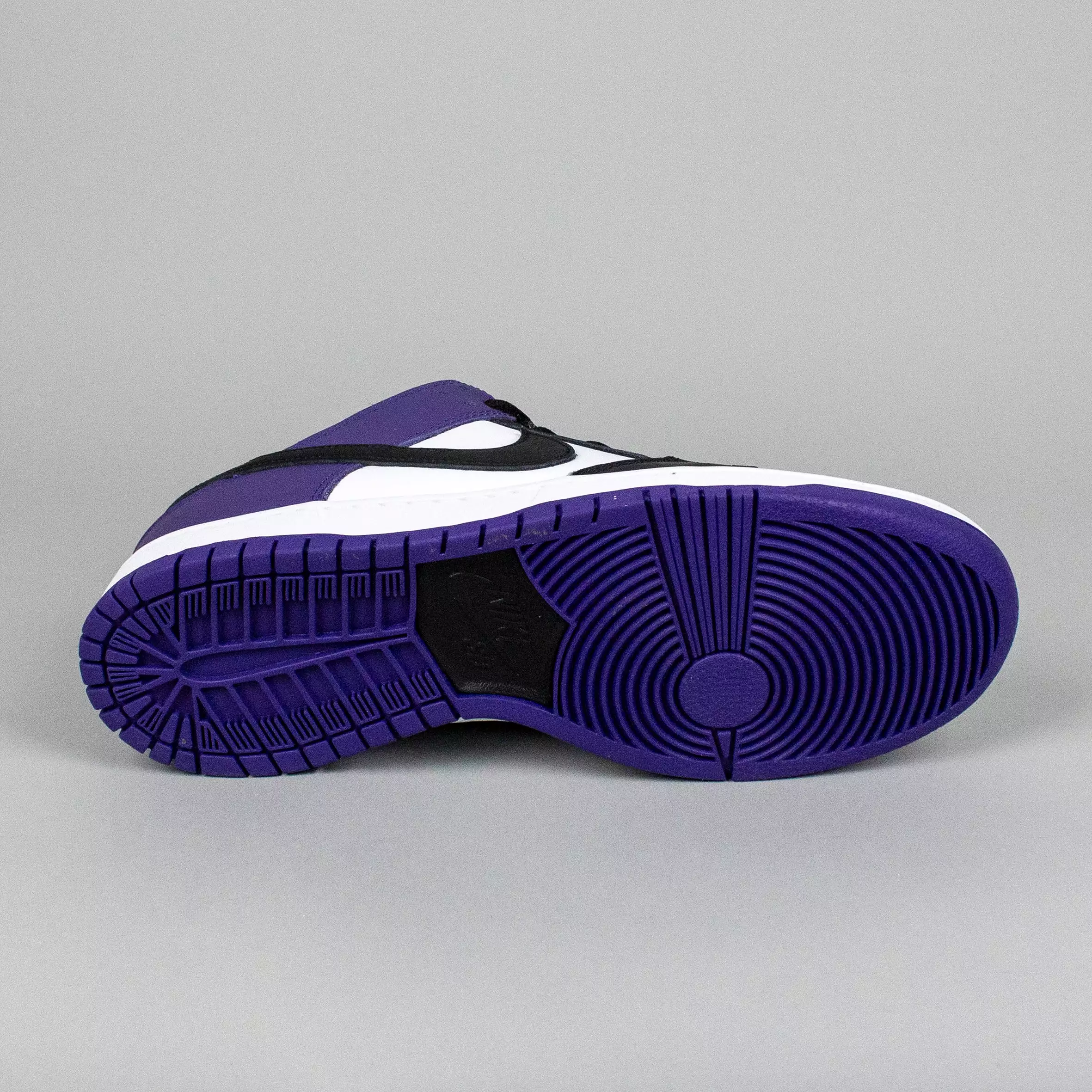 Nike SB Dunk Low Pro Shoes Court Purple/Black-White