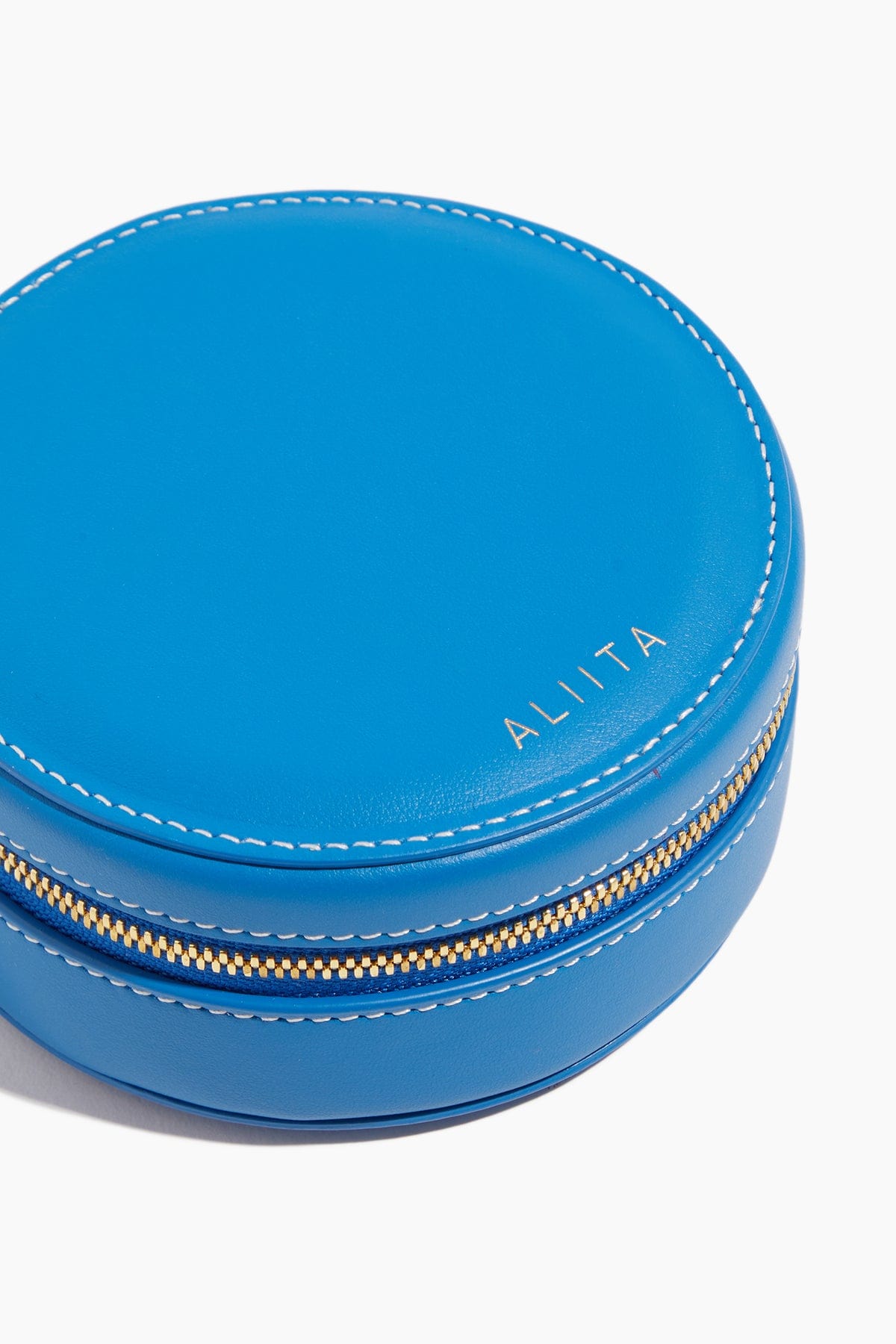 Round Jewel Case in Electric Blue