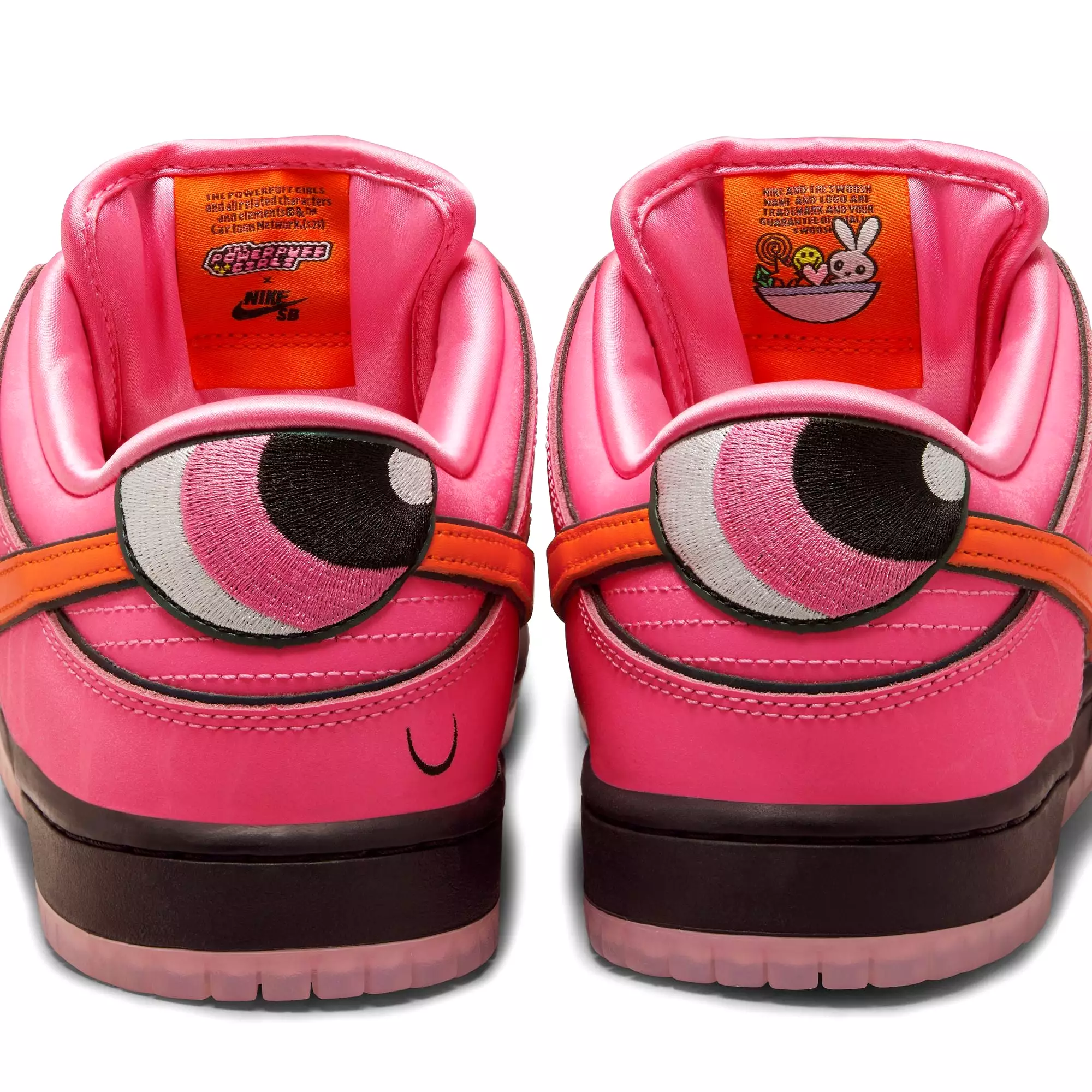 SB DUNK LOW THE POWERPUFF GIRLS BLOSSOM